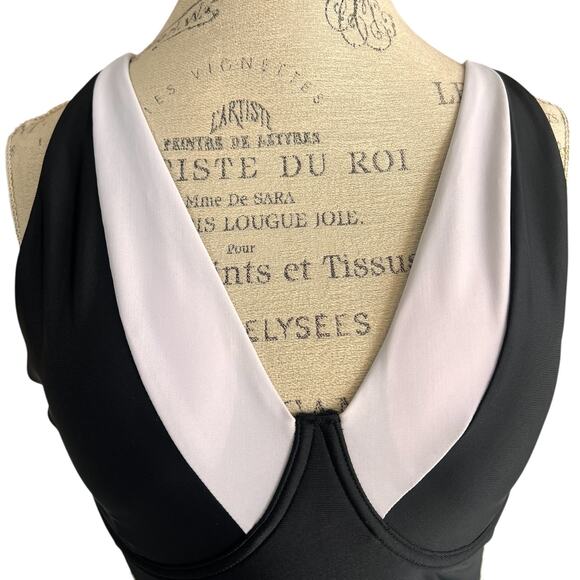 Women’s Black White Colorblock Underwire One Piece Swimsuit Adjustable Straps 2X - Picture 3 of 8